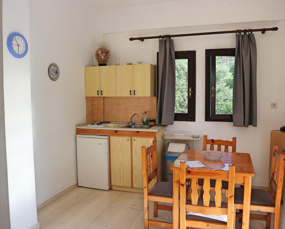 Oliaria Apartments Platanés Buitenkant foto